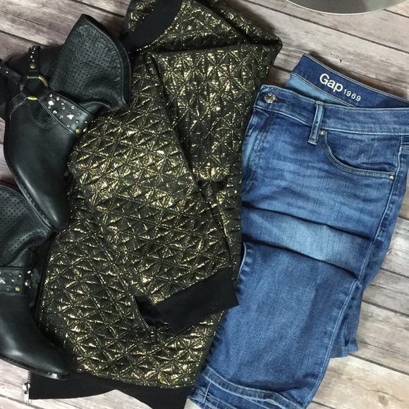 GAP Denim - Gap 1969 skinny leg distressed jeans sz 32r